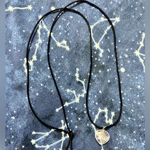 💜 NWOT Clear Quartz Adjustable Necklace